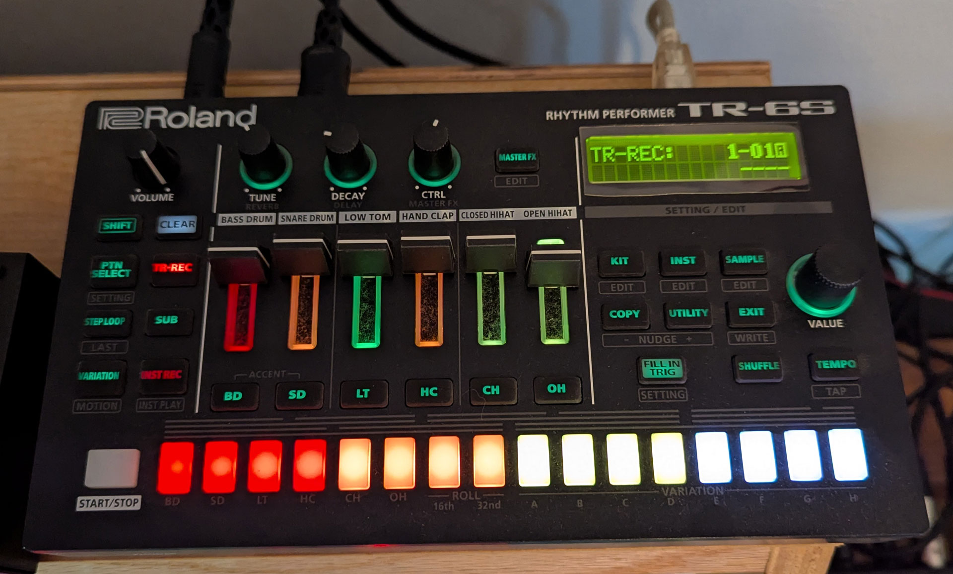 The Roland TR-6S